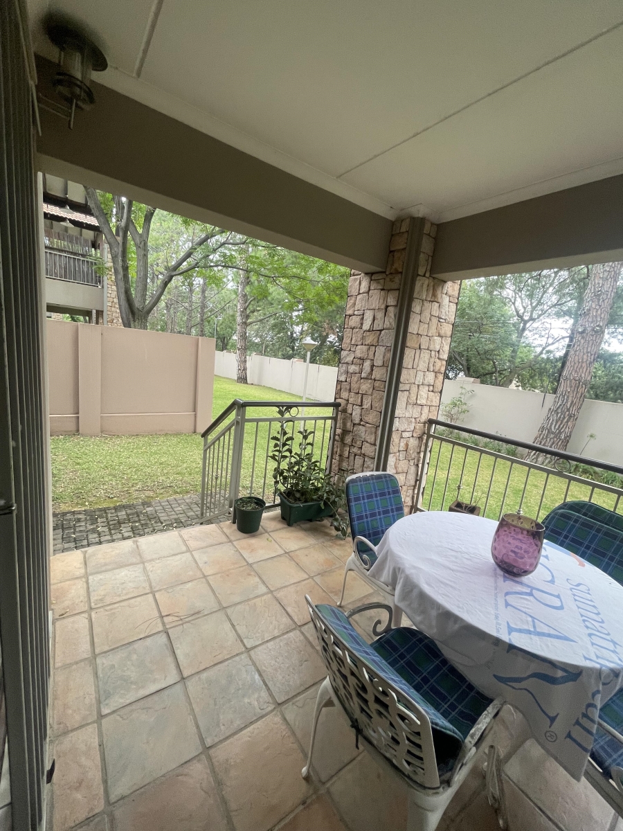 2 Bedroom Property for Sale in Beverley Gauteng