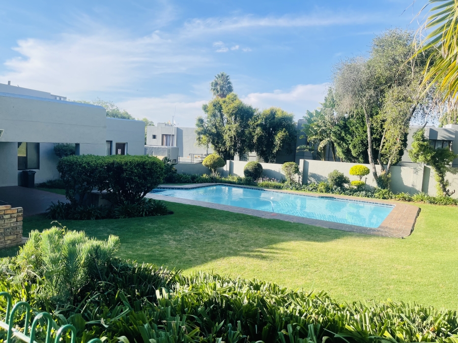 2 Bedroom Property for Sale in Morningside Gauteng