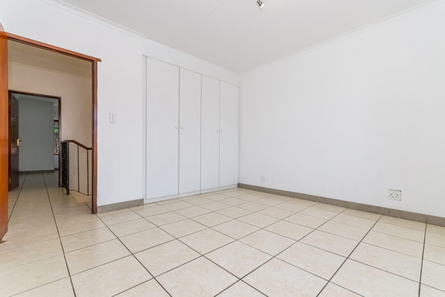 6 Bedroom Property for Sale in Florida Park Gauteng