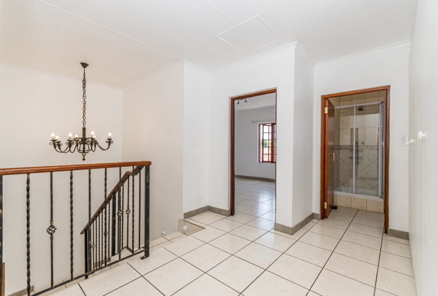 6 Bedroom Property for Sale in Florida Park Gauteng