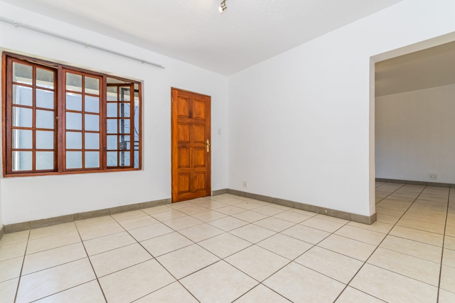 6 Bedroom Property for Sale in Florida Park Gauteng