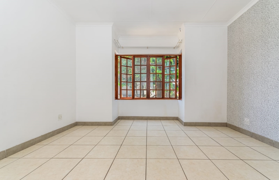 6 Bedroom Property for Sale in Florida Park Gauteng