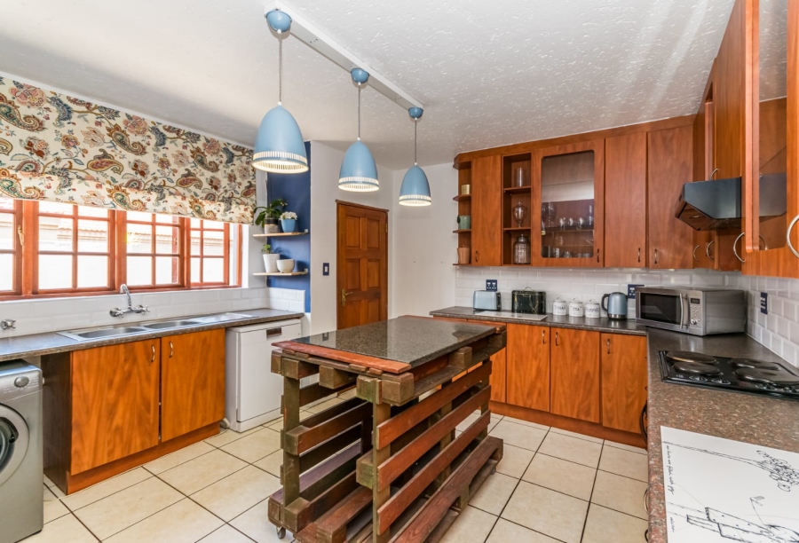 6 Bedroom Property for Sale in Florida Park Gauteng