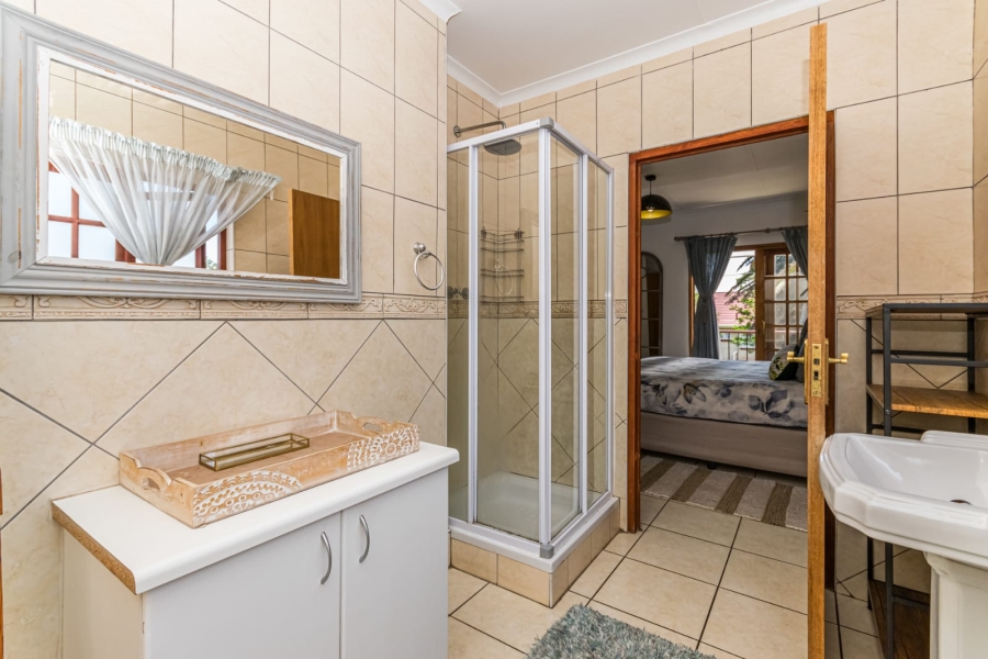 6 Bedroom Property for Sale in Florida Park Gauteng