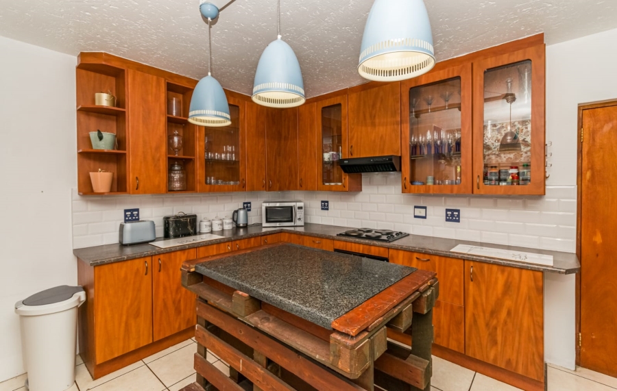 6 Bedroom Property for Sale in Florida Park Gauteng