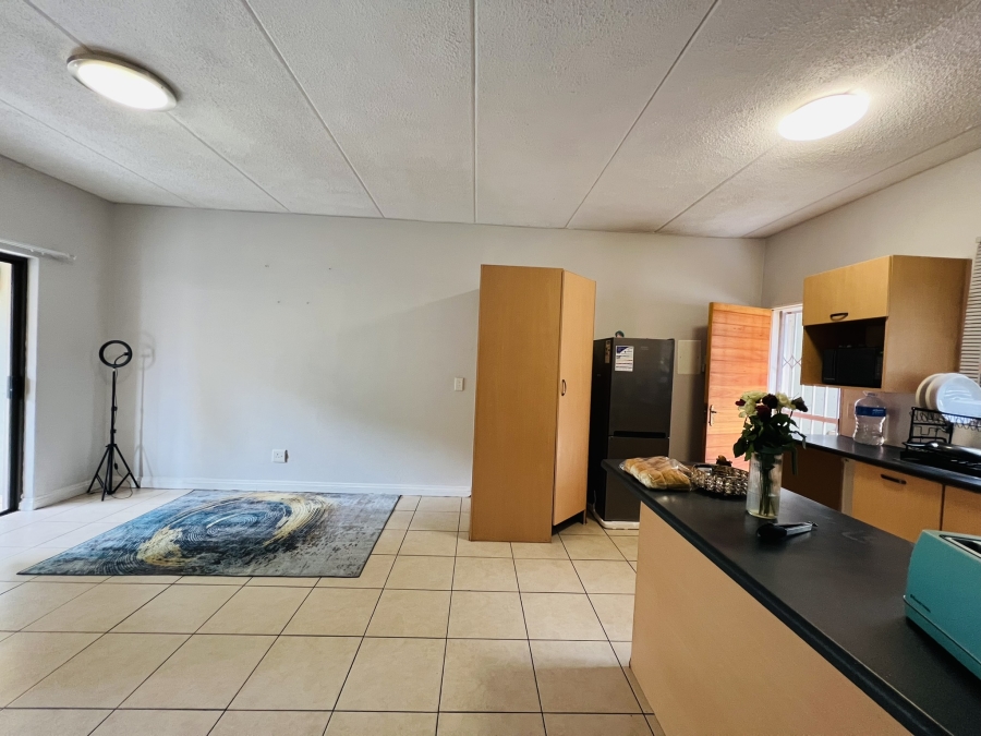 1 Bedroom Property for Sale in Ferndale Gauteng