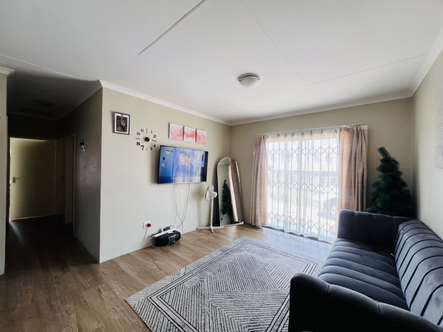 3 Bedroom Property for Sale in Kya Sands Gauteng