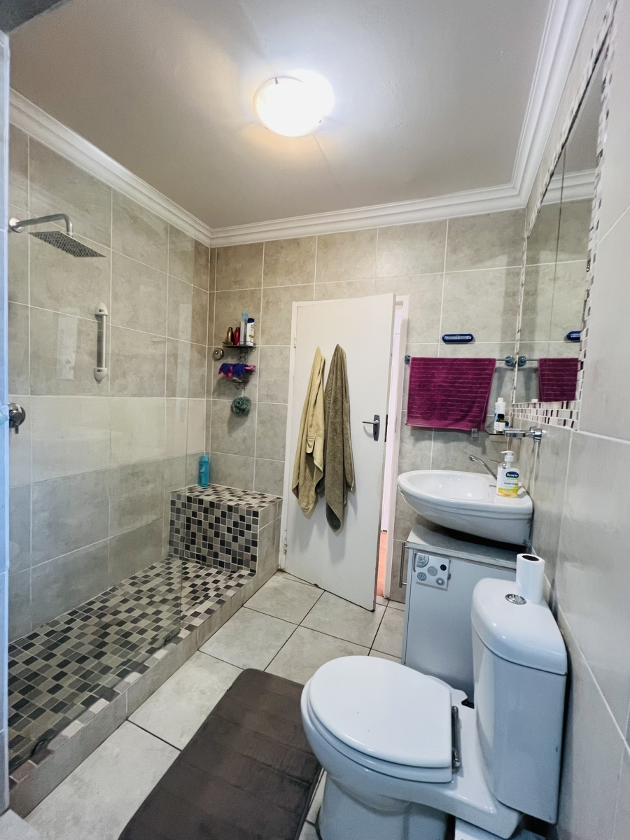 4 Bedroom Property for Sale in Randpark Gauteng