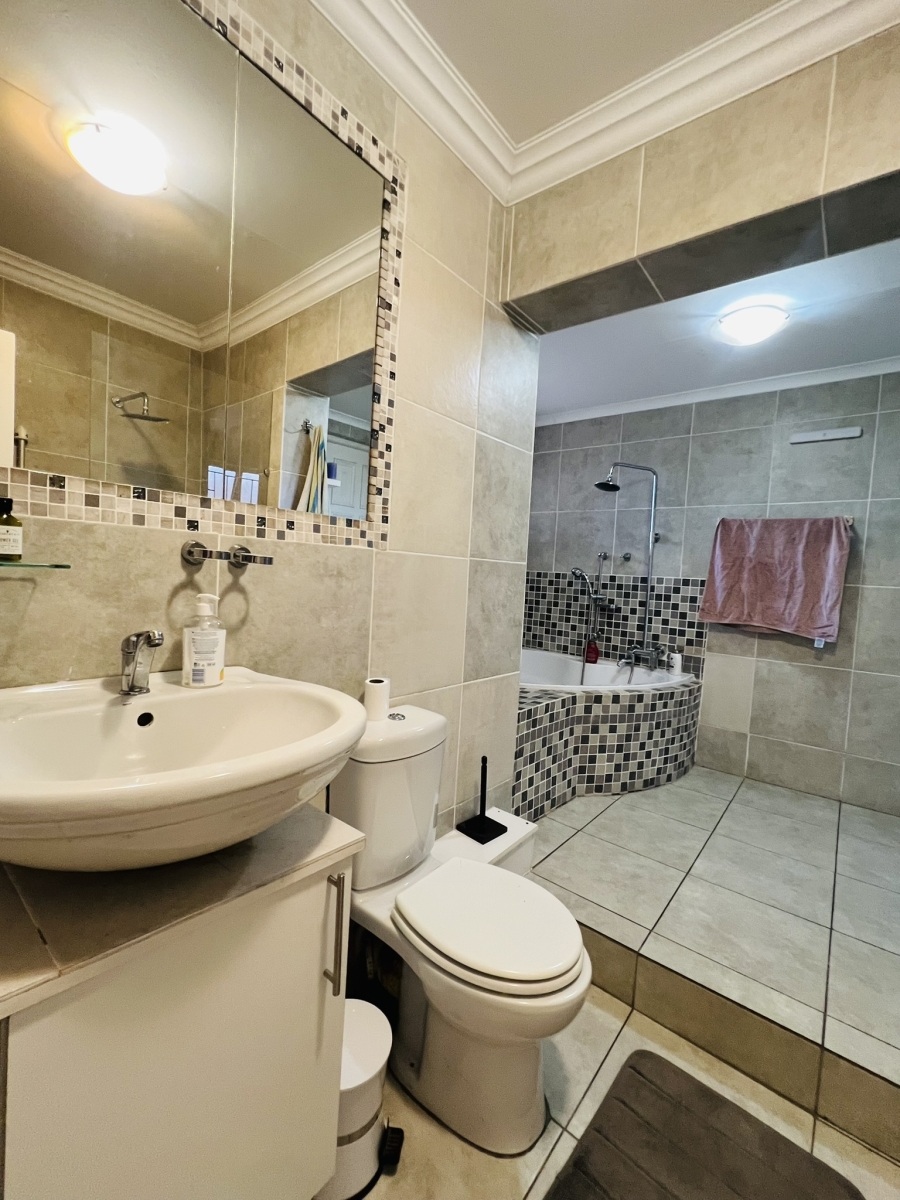 4 Bedroom Property for Sale in Randpark Gauteng