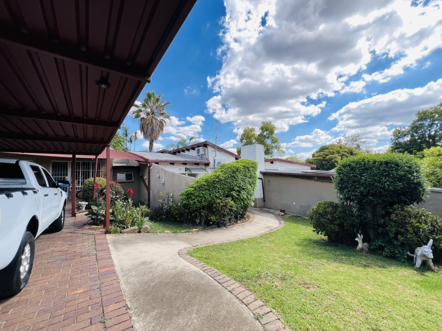 4 Bedroom Property for Sale in Randpark Gauteng