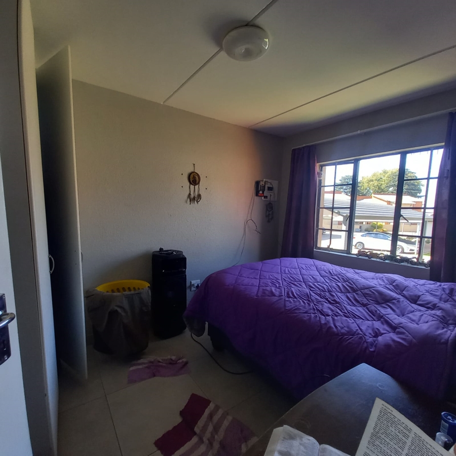 2 Bedroom Property for Sale in Ravensklip Gauteng