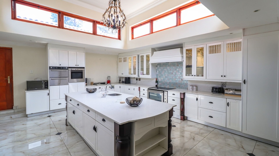 5 Bedroom Property for Sale in Atholl Gauteng