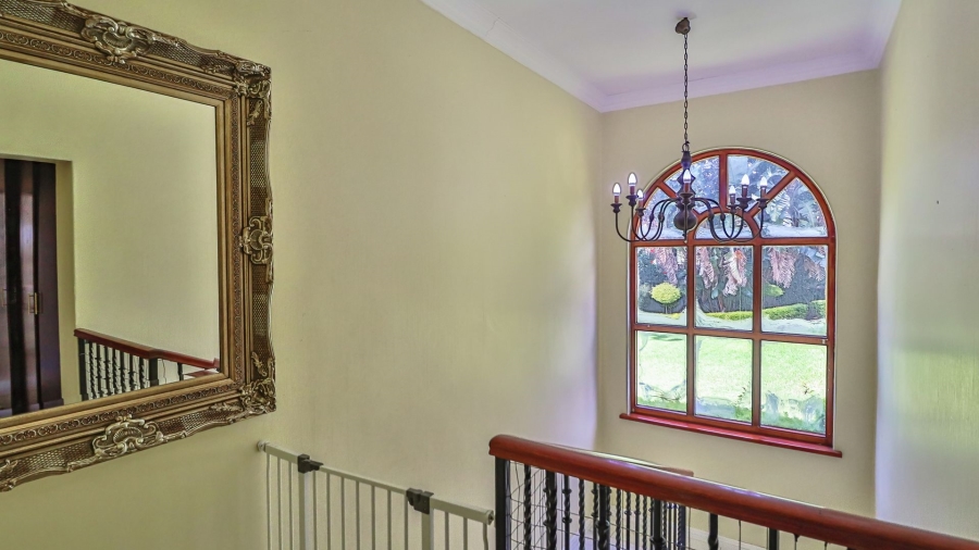 5 Bedroom Property for Sale in Atholl Gauteng