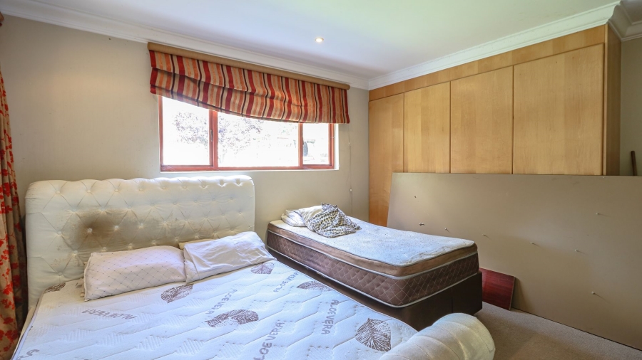 5 Bedroom Property for Sale in Atholl Gauteng