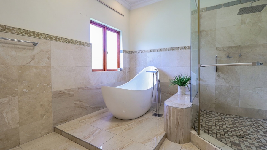 5 Bedroom Property for Sale in Atholl Gauteng