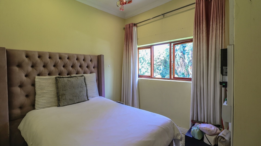 5 Bedroom Property for Sale in Atholl Gauteng