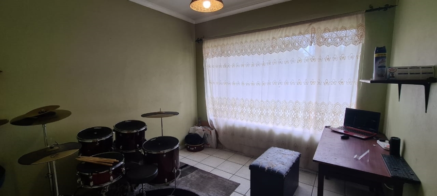 4 Bedroom Property for Sale in Impala Park Gauteng