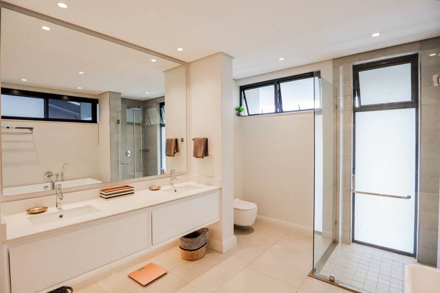 3 Bedroom Property for Sale in Melrose North Gauteng