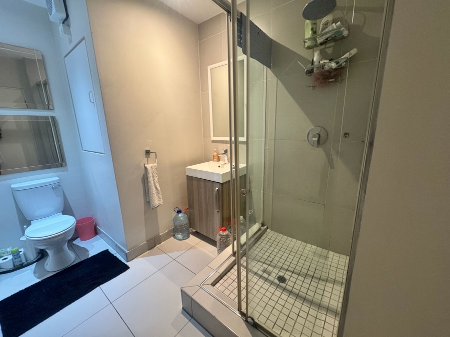 1 Bedroom Property for Sale in Morningside Gauteng