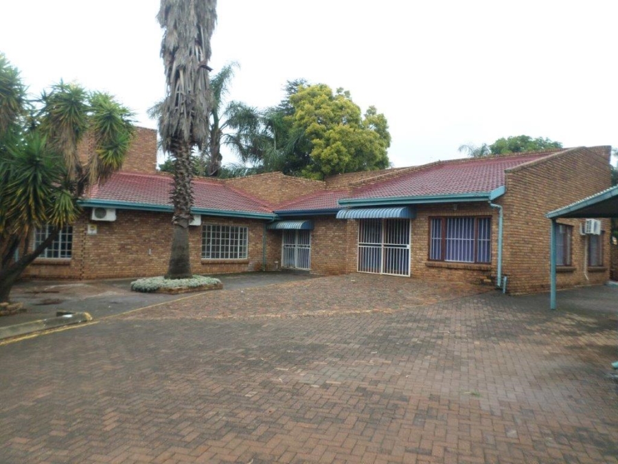 To Let commercial Property for Rent in Pomona Gauteng