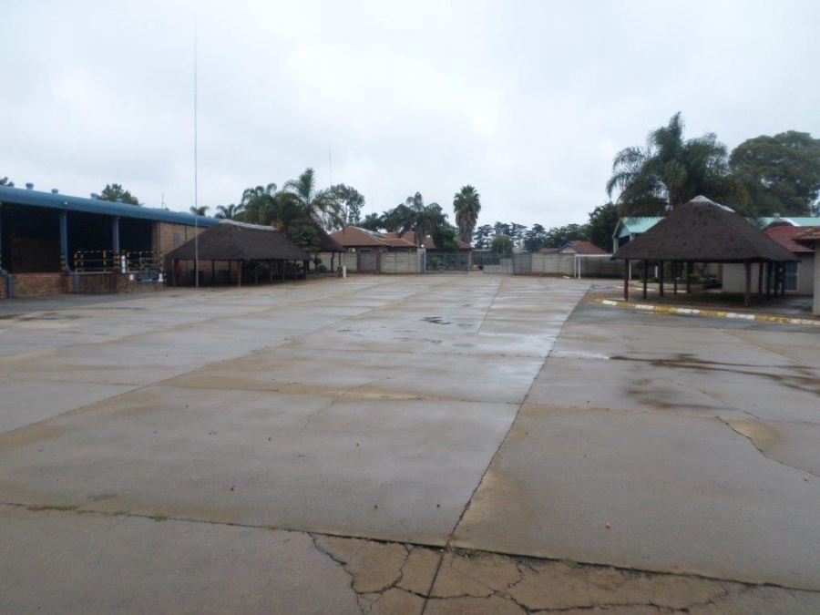 To Let commercial Property for Rent in Pomona Gauteng