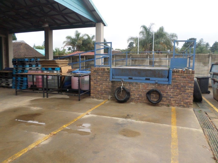 To Let commercial Property for Rent in Pomona Gauteng
