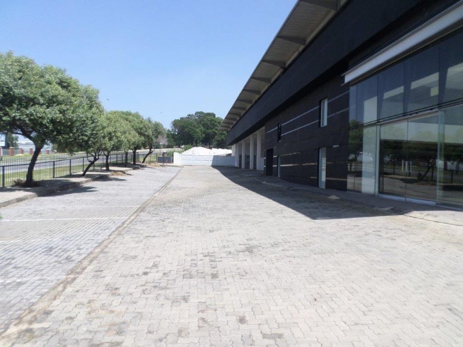 To Let commercial Property for Rent in Weltevreden Park Gauteng
