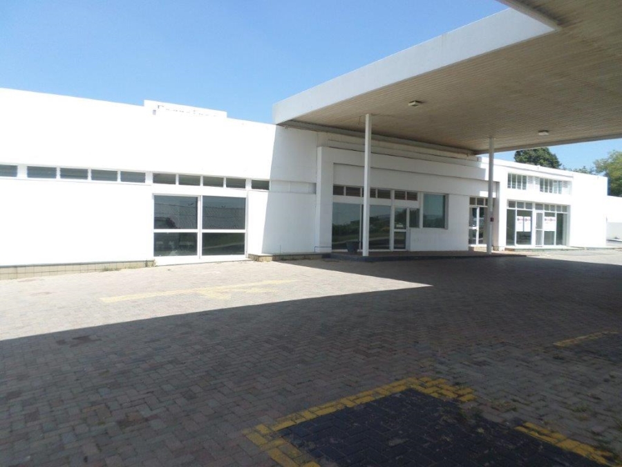 To Let commercial Property for Rent in Sundowner Gauteng
