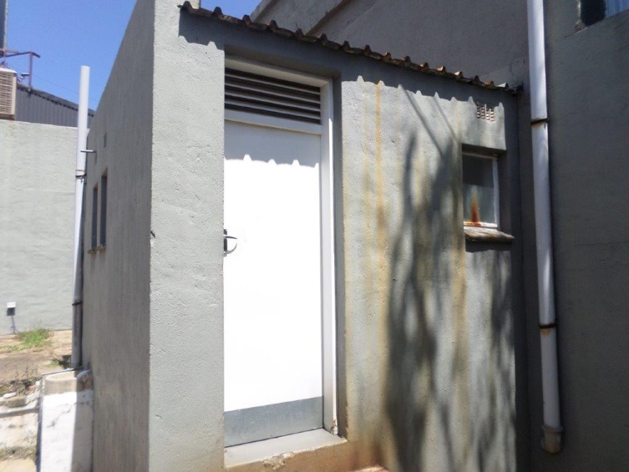 To Let commercial Property for Rent in Sundowner Gauteng