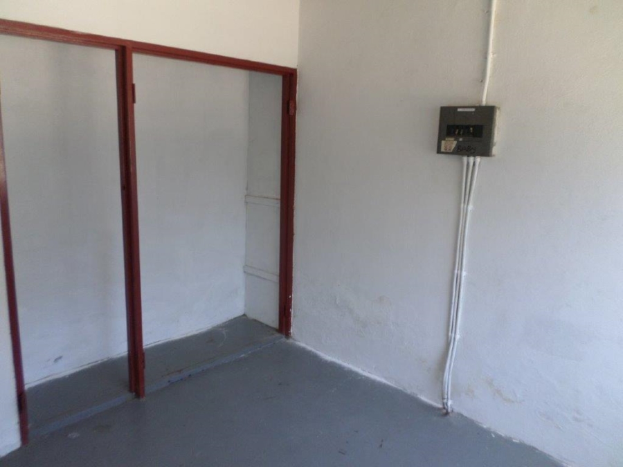 To Let commercial Property for Rent in Sundowner Gauteng