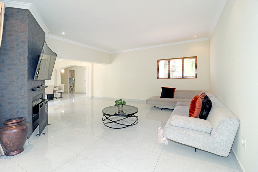 To Let 4 Bedroom Property for Rent in Craigavon Gauteng