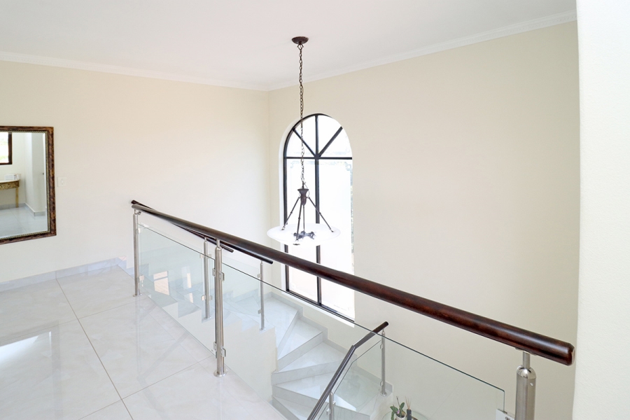 To Let 4 Bedroom Property for Rent in Craigavon Gauteng