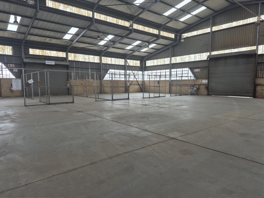 Commercial Property for Sale in Meadowdale Gauteng