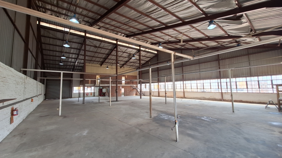 To Let commercial Property for Rent in Robertville Gauteng