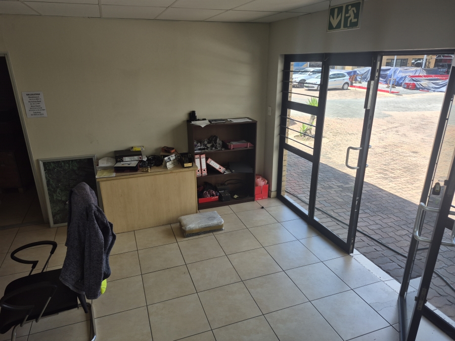 To Let commercial Property for Rent in Jet Park Gauteng