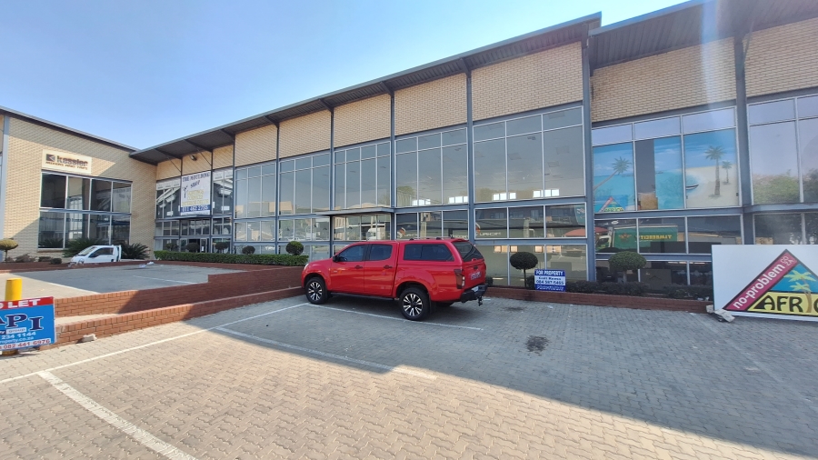 To Let commercial Property for Rent in North Riding Gauteng