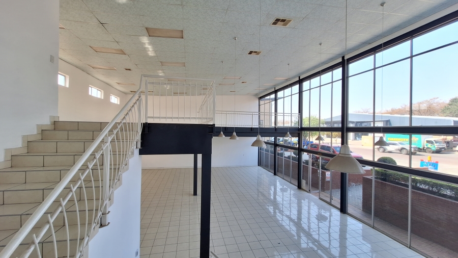 To Let commercial Property for Rent in North Riding Gauteng