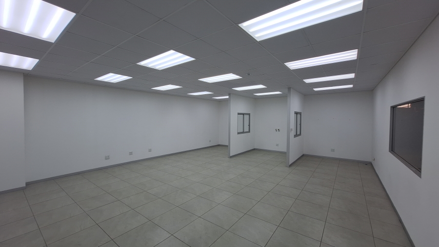 To Let commercial Property for Rent in North Riding Gauteng