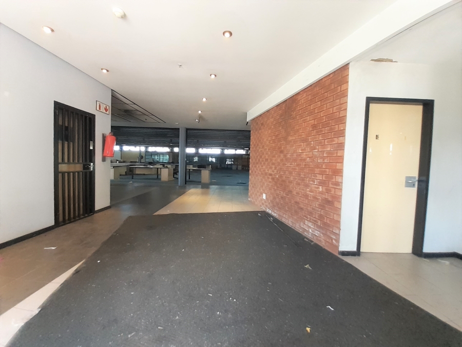 To Let commercial Property for Rent in Rosslyn Gauteng