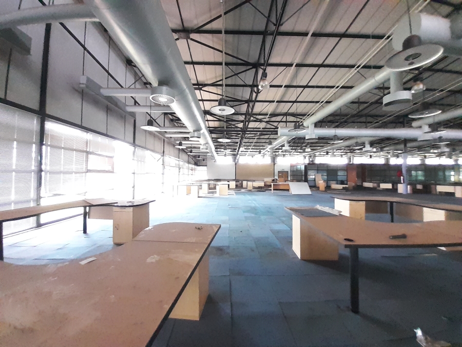 To Let commercial Property for Rent in Rosslyn Gauteng