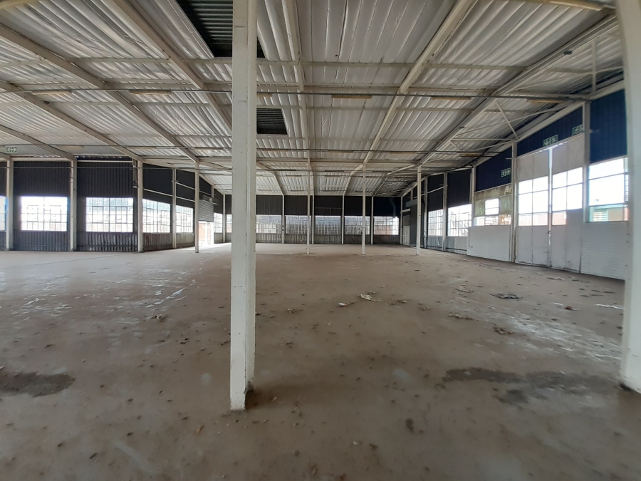 To Let commercial Property for Rent in Rosslyn Gauteng