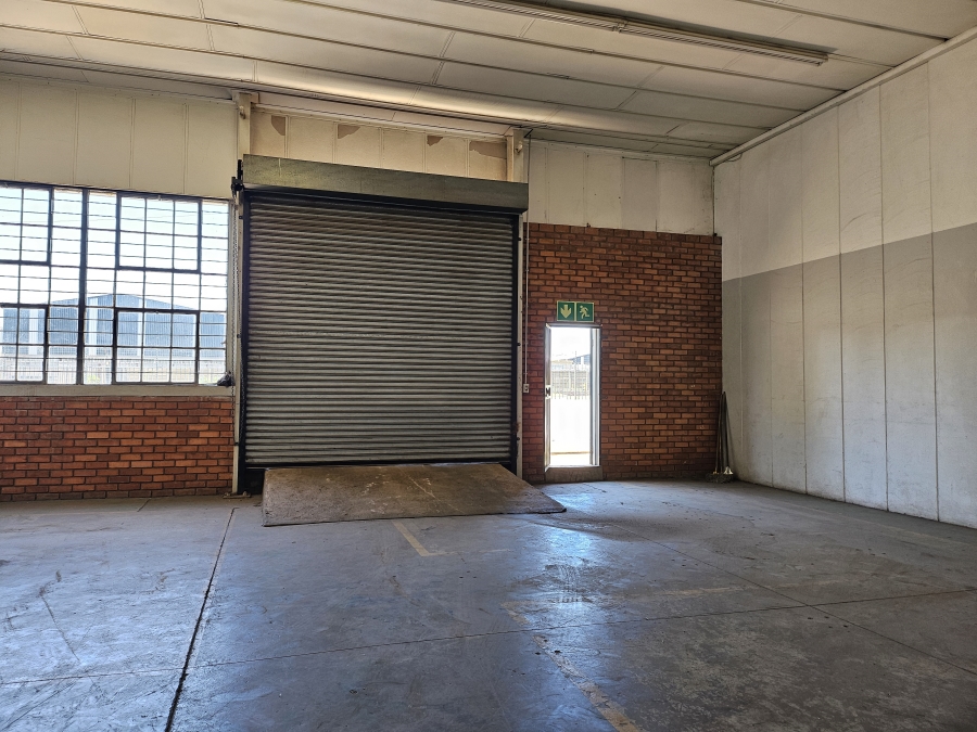 To Let commercial Property for Rent in Rosslyn Gauteng