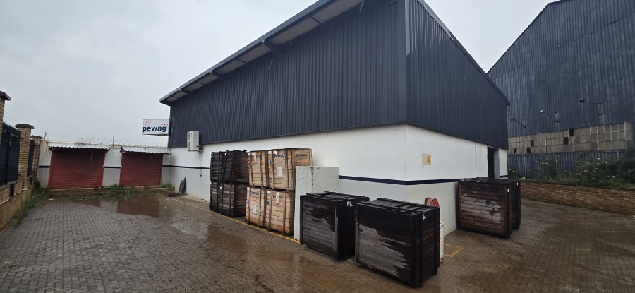 To Let commercial Property for Rent in Factoria Gauteng