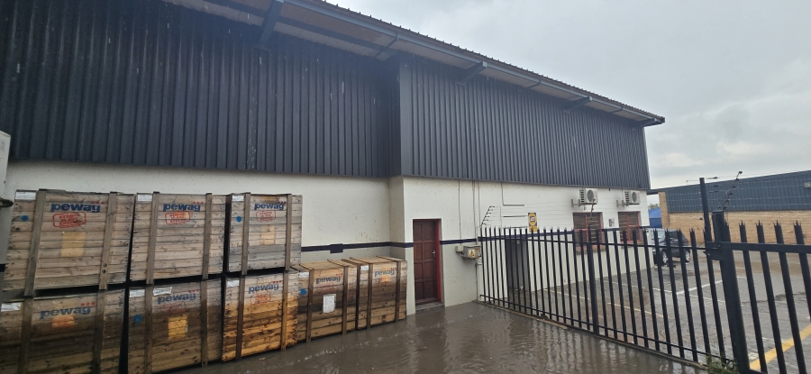 To Let commercial Property for Rent in Factoria Gauteng