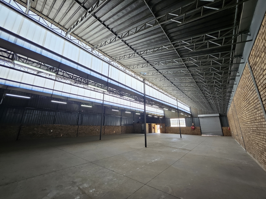 To Let commercial Property for Rent in Rosslyn Gauteng