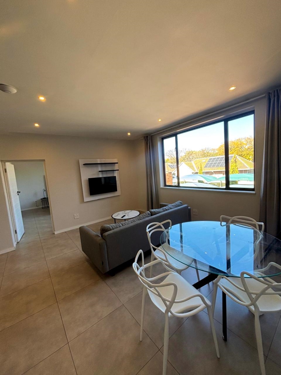 To Let 2 Bedroom Property for Rent in Greenside Gauteng