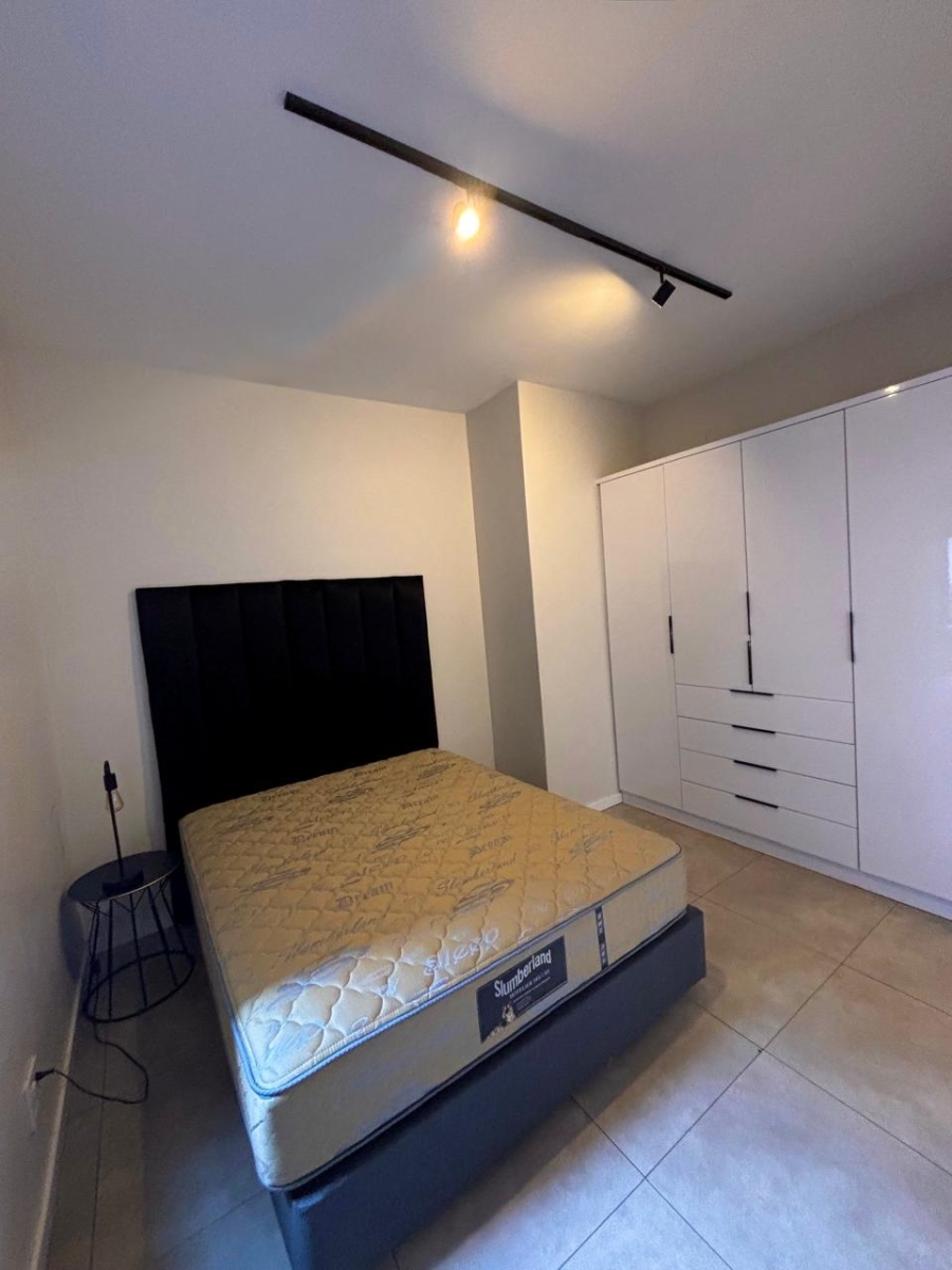 To Let 2 Bedroom Property for Rent in Greenside Gauteng