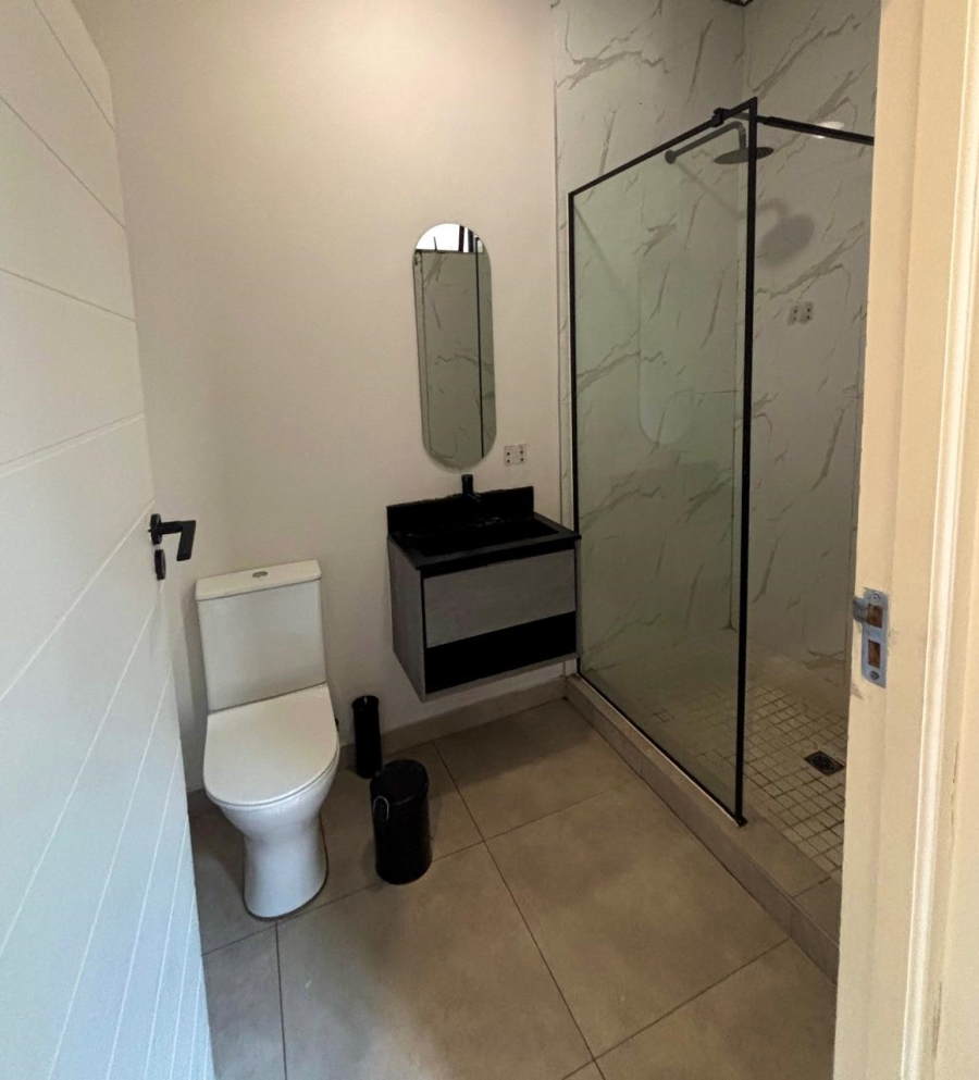 To Let 2 Bedroom Property for Rent in Greenside Gauteng