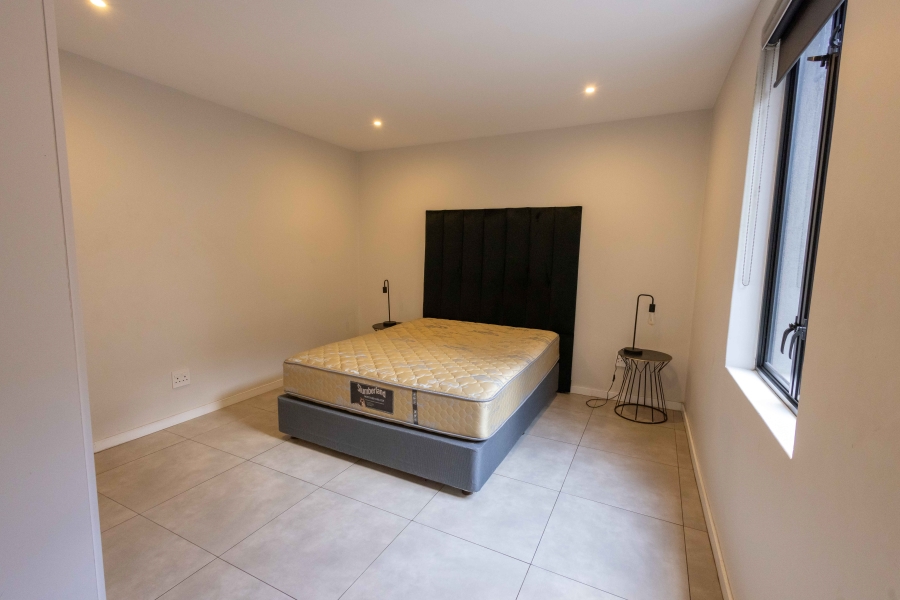 2 Bedroom Property for Sale in Greenside Gauteng