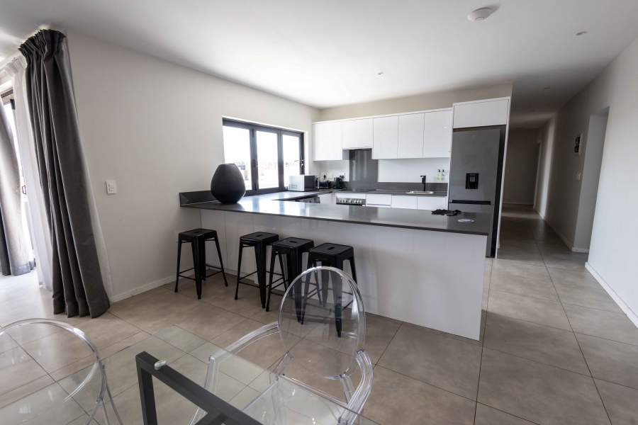 2 Bedroom Property for Sale in Greenside Gauteng